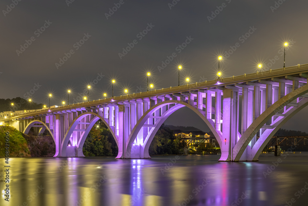 Fototapeta premium Henley Bridge lit up at night.