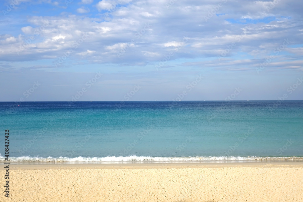Fototapeta premium Seascape, Sea wave on the beach, selective focus with copy space