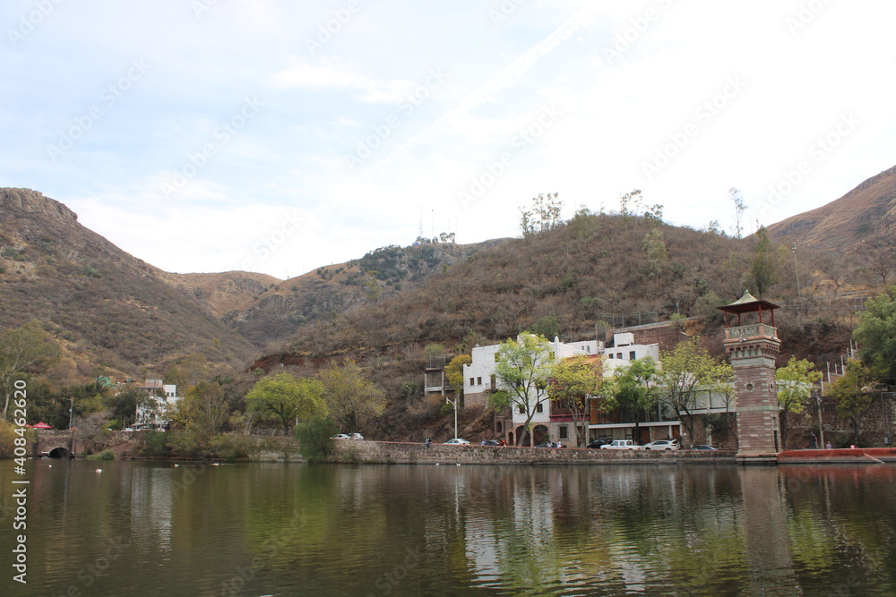 Fototapeta premium MIRADA AL HORIZONTE