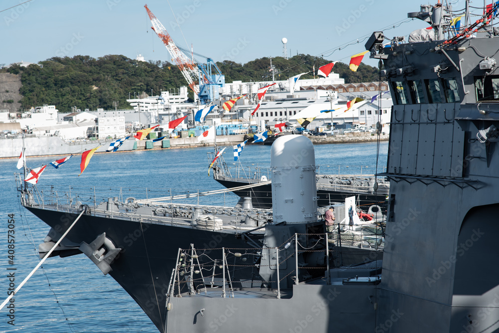 海上自衛隊の護衛艦 Stock Photo Adobe Stock