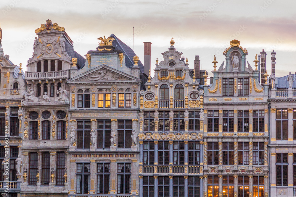Fototapeta premium Old houses at the Grand Place (Grote Markt) in Brussels, capital of Belgium