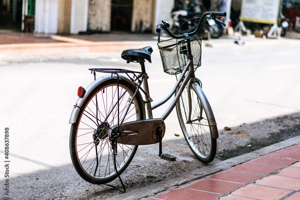 The bicycle as an alternative and safe means of transport in the city to combat the pandemic.