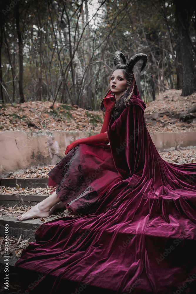 Fototapeta premium Dark fairy in the forest