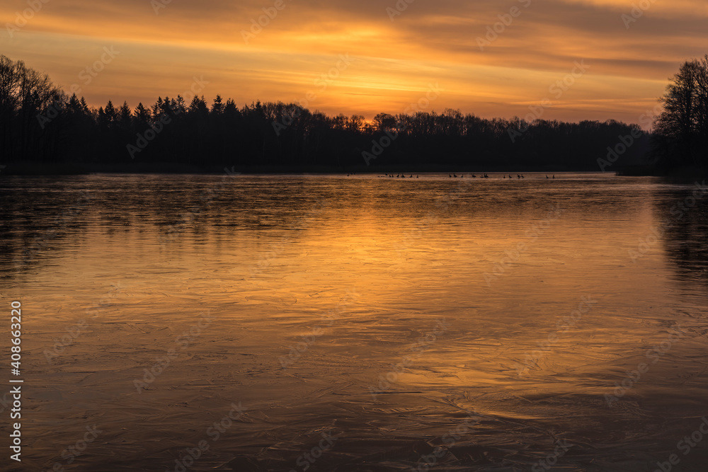 Fototapeta premium sunrise on a icy morning