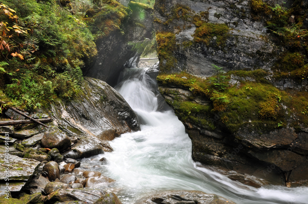 Fototapeta premium Hellroaring Falls