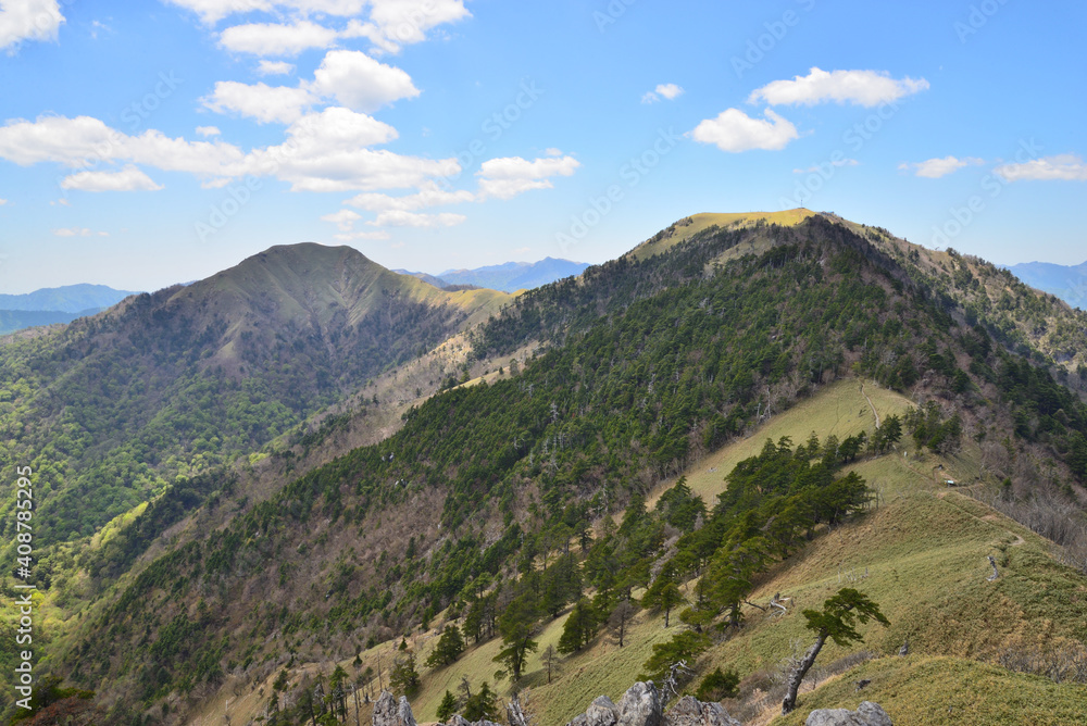 Naklejka premium 四国徳島の百名山剣山と次郎笈