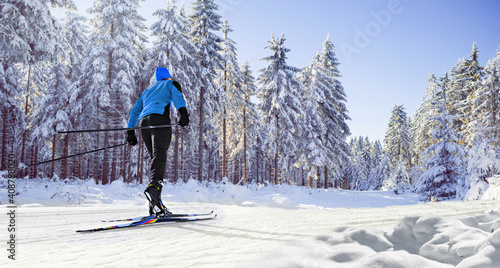Bild auf Leinwand cross-country skiing