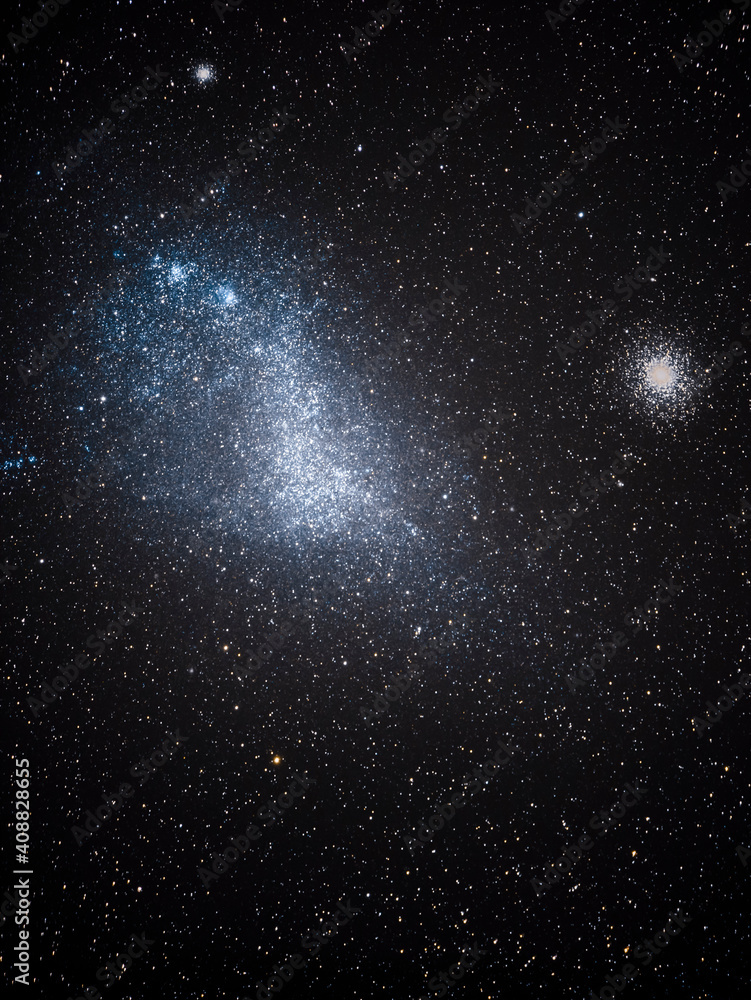 Fototapeta premium A view of the Small Magellan Cloud galaxy companion from the southern hemisphere with millions of stars around the night sky just amazing. Chile Nightskies