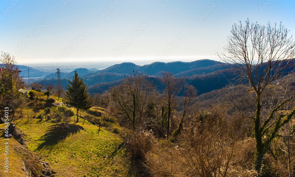 The Val Cosa landscape viewed from the hill village of Clauzetto in Pordenone Province, Friuli-Venezia Giulia, north east Italy
The Val Cosa landscape viewed from the hill village of Clauzetto in Pordenone Province, Friuli-Venezia Giulia, north east Italy