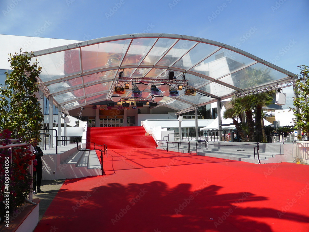 Foto de Festival de Cannes, entrée du palais des festivals et des ...