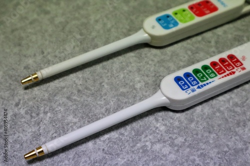 Canvastavla 日本の塩分計のクローズアップ