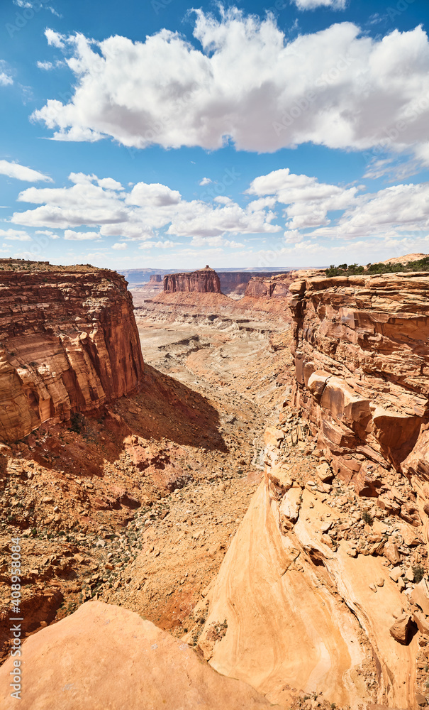 Scenic view of Canyonlands National Park, Utah, USA.