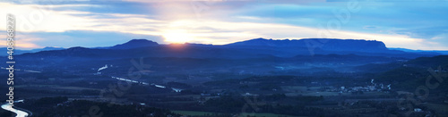 Panorama of dawn on blue mountains in Provence, France © Stphanie