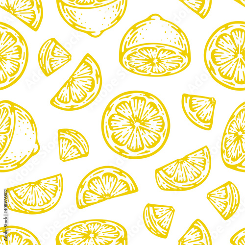 Seamless pattern of lemon slice in doodle vintage. lemon hand draw on white background