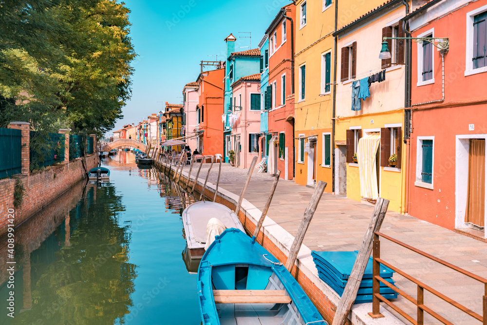 Burano, the colorful town of Venice