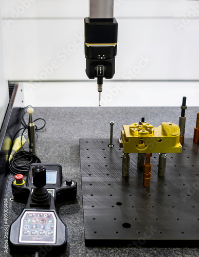 Coordinate Measuring Machine