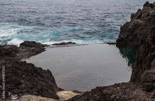 Piscine naturelle à Porto Moniz (Madère)