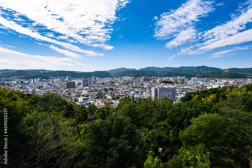 岐阜県多治見市 虎渓公園 展望台から眺める多治見市の街並み