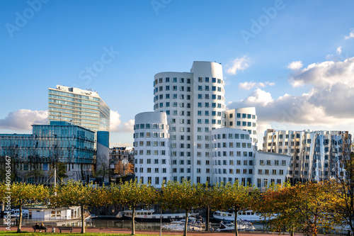 Gehry-Bauten in D  sseldorf  Deutschland