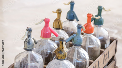 Tableau sur toile old pressure siphon box, Mallorca, Balearic Islands, Spain