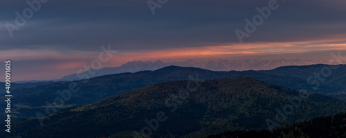 Panorama Tatr z Mogielicy