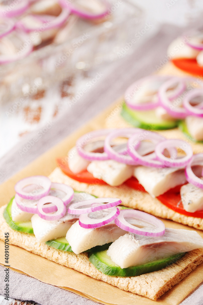Sandwiches with herring and vegetables Sandwiches with herring and vegetables