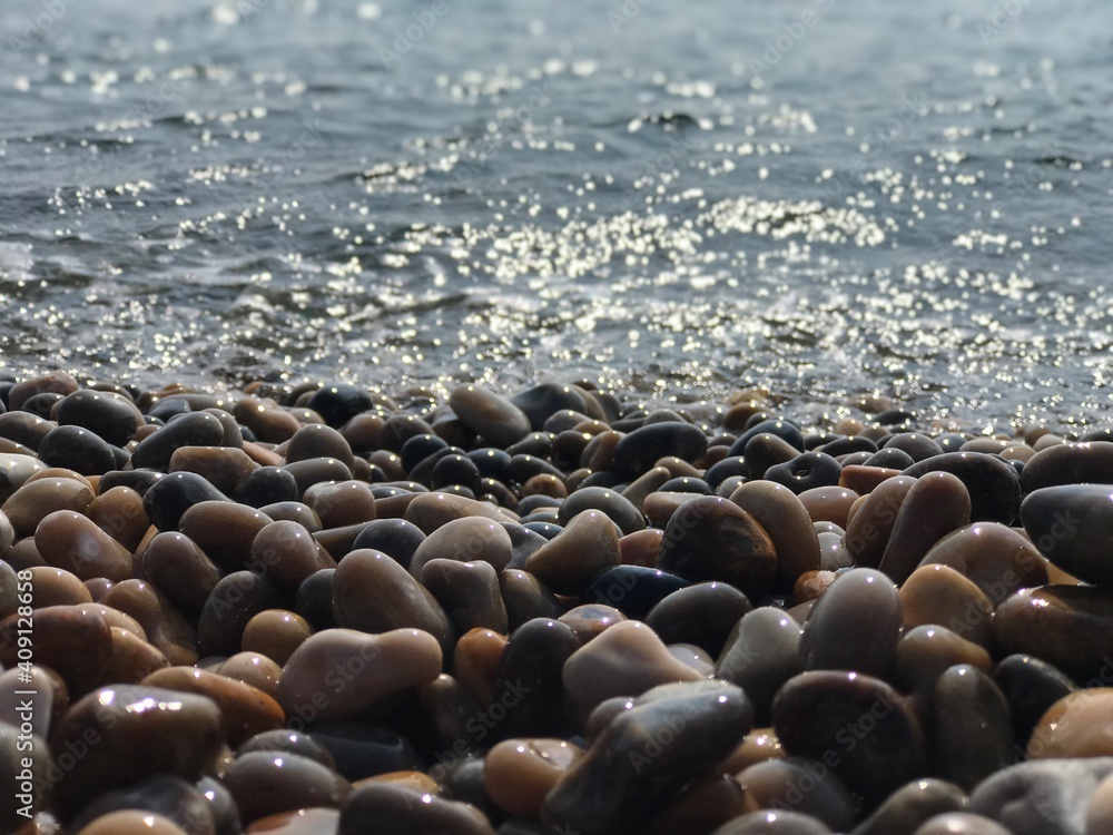 Obraz premium Pebbles and sunshine