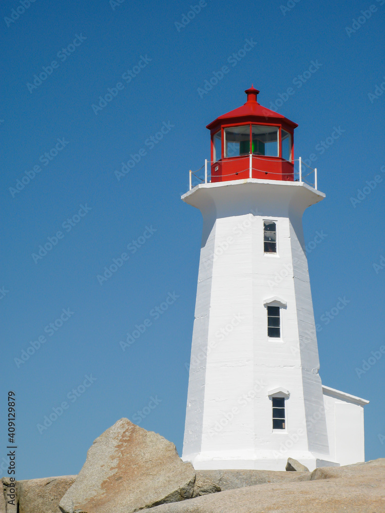 lighthouse red white