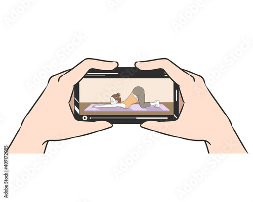 スマホ　両手持ち　ヨガ　動画