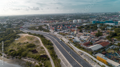 Hanging bridge connects Dar es salaam city © STORYTELLER