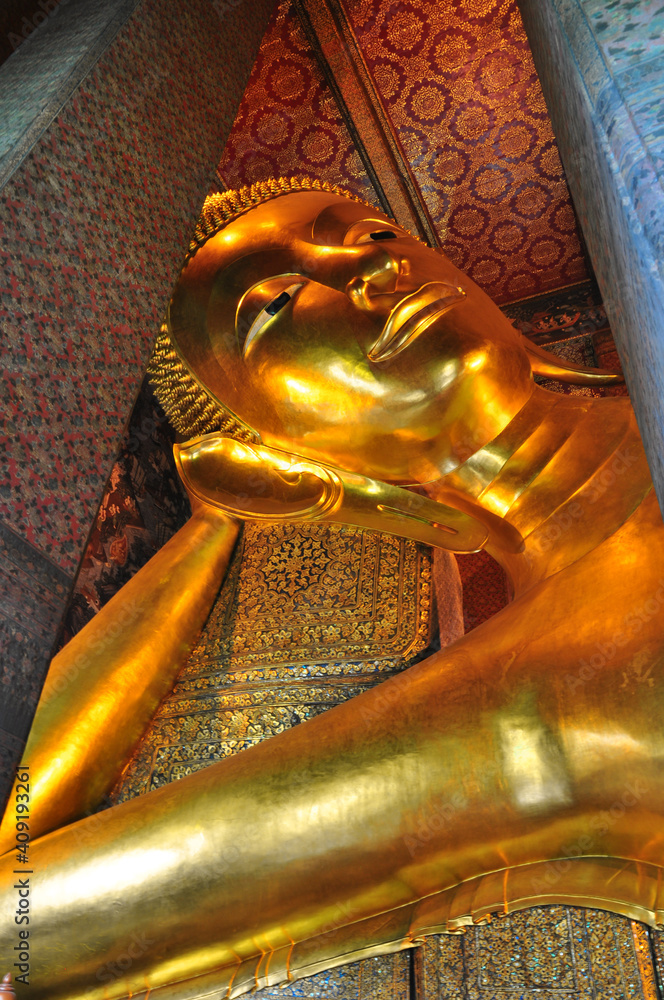 The Buddha image at Wat Pho, Bangkok.