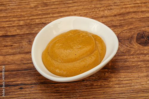 Mustard sauce in the bowl