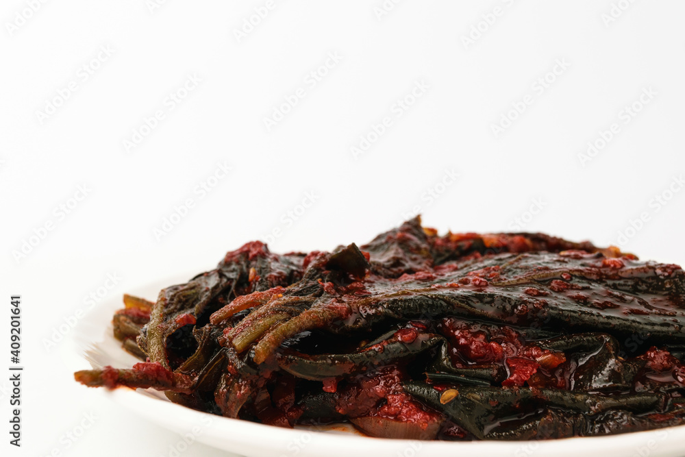Fototapeta premium Sesame leaf kimchi on white background