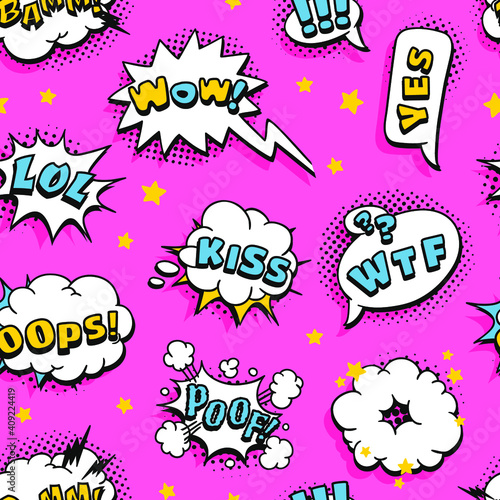 Seamless Pattern with Pop art speech bubble and text. Cartoon style vector collection of frames and Words. Comic illustration on halftone background