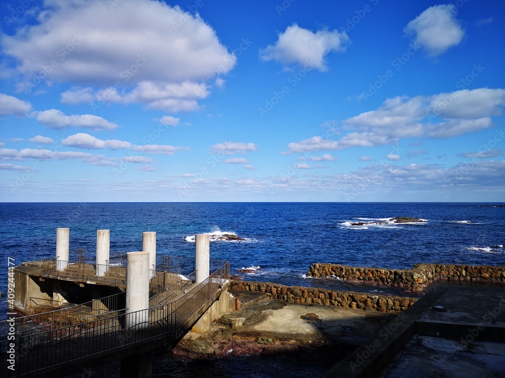 Obraz premium pier and sea