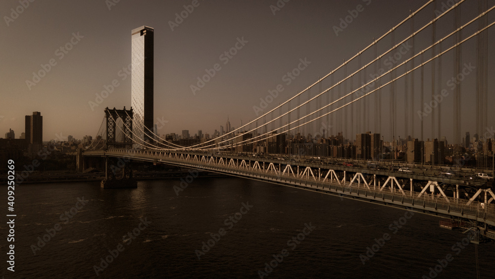 Fototapeta premium Brooklyn to Manhattan Bridge New York City Skyline Summer