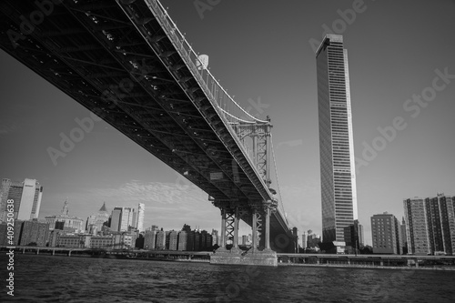 city bridge and city skyline Manhattan New York 