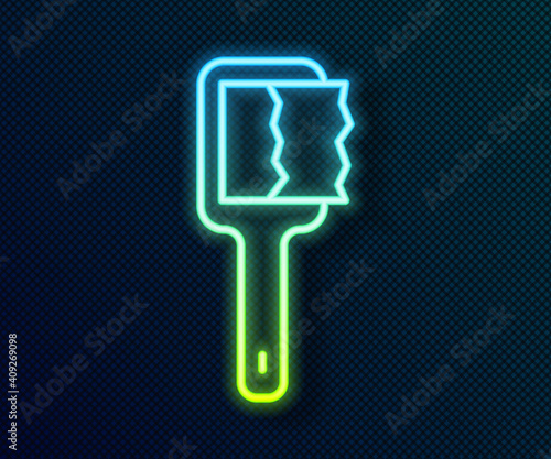 Glowing neon line Sauna brush icon isolated on black background. Wooden brush with coarse bristles for washing in the bath. Anti cellulite massage. Vector.