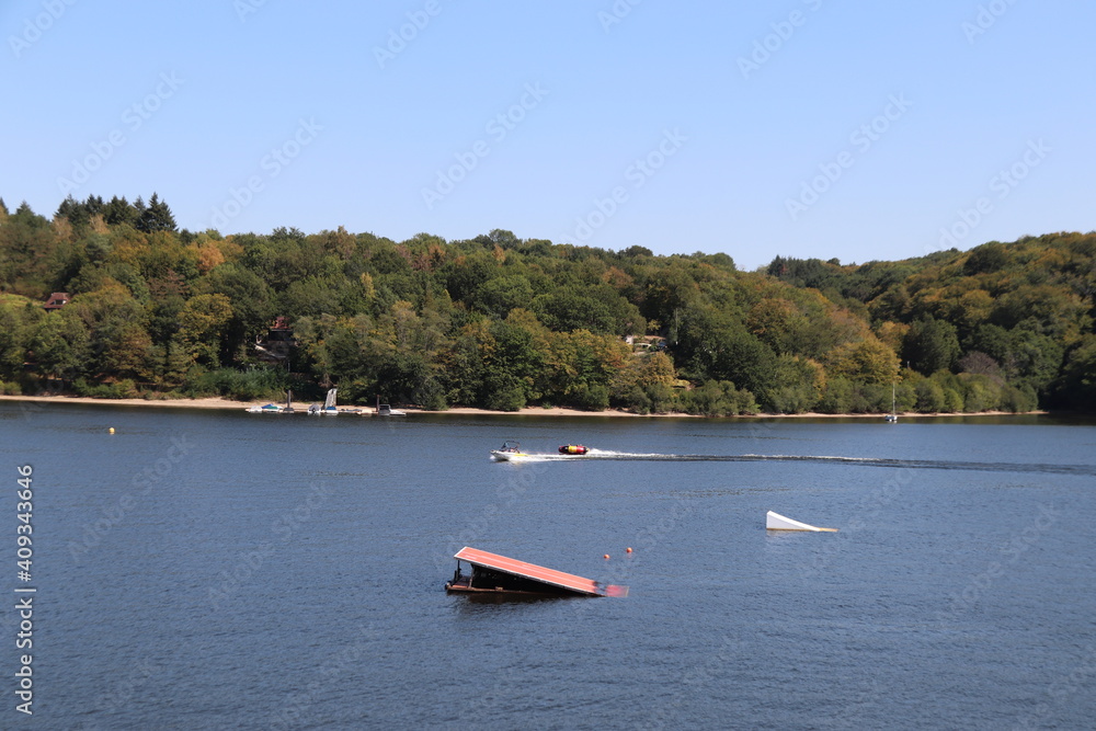 Obraz premium Centre - Indre - Eguzon-Chantône - Lac du Chambon appelé aussi Lac d'Eguzon