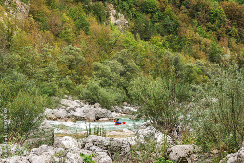 Mit dem Kajak auf der wildromantischen Soca in Slowenien unterwegs