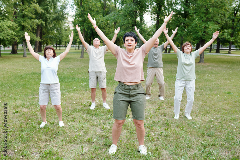 Obraz premium People in the park