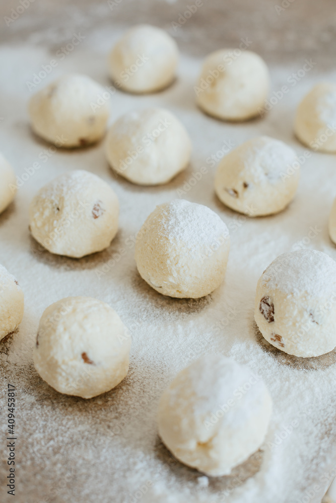 Cheesecakes in the process of preparation