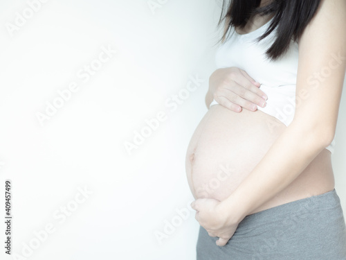 isolated, birth preparation, space, beauty, health, premature birth, childbirth, lifestyle, pregnant woman, hand, prenatal, newborn, anticipation, people, copy space, maternal pregnancy, comfort, hold