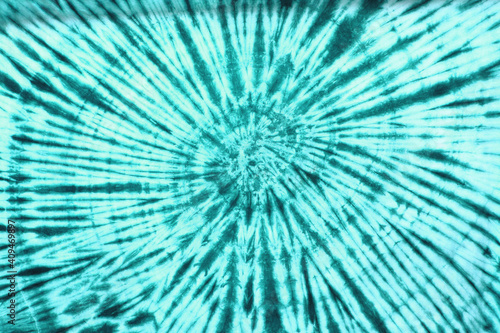 Tie dye pattern in green yellow