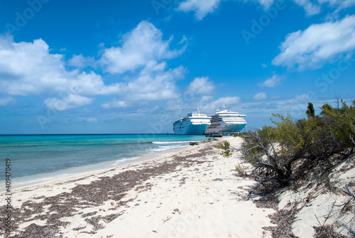 Grand Turk Island Beach And Cruise Ships © Ramunas