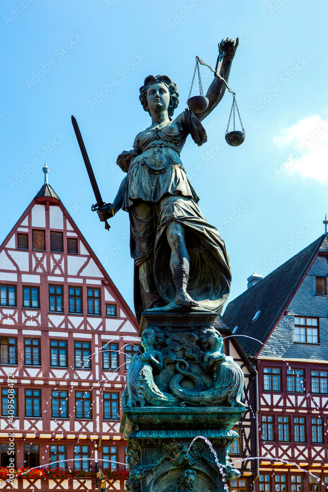 Fototapeta premium Hessen, Frankfurt am Main, Fachwerkhäuser am Römer.