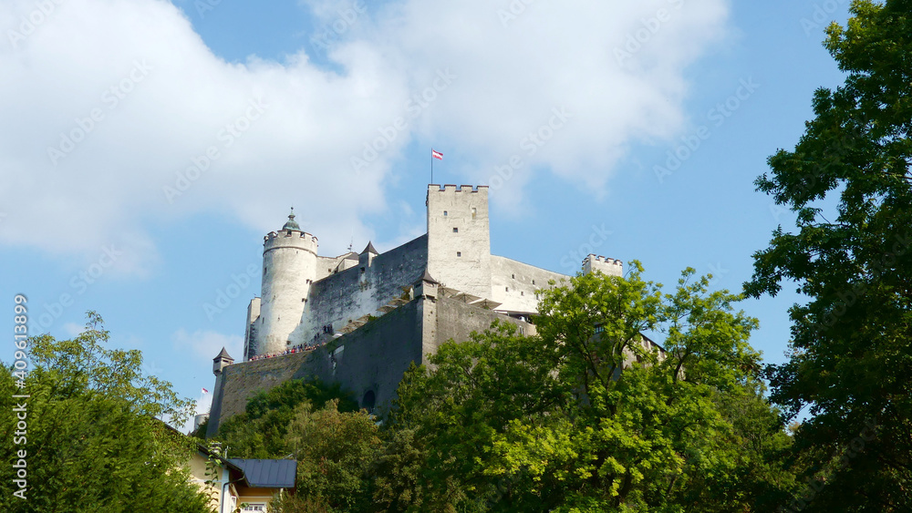 Blick auf die Festung Hohensalzburg von der Mönchsbergscharte, Salzburg, Österreich