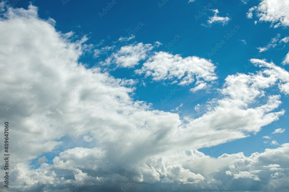 Obraz premium Blue sky and clouds