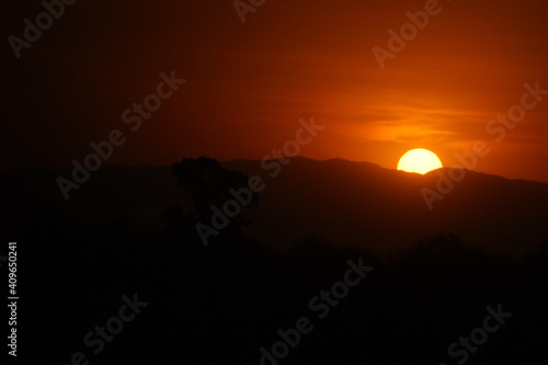 Atardecer en la montaña