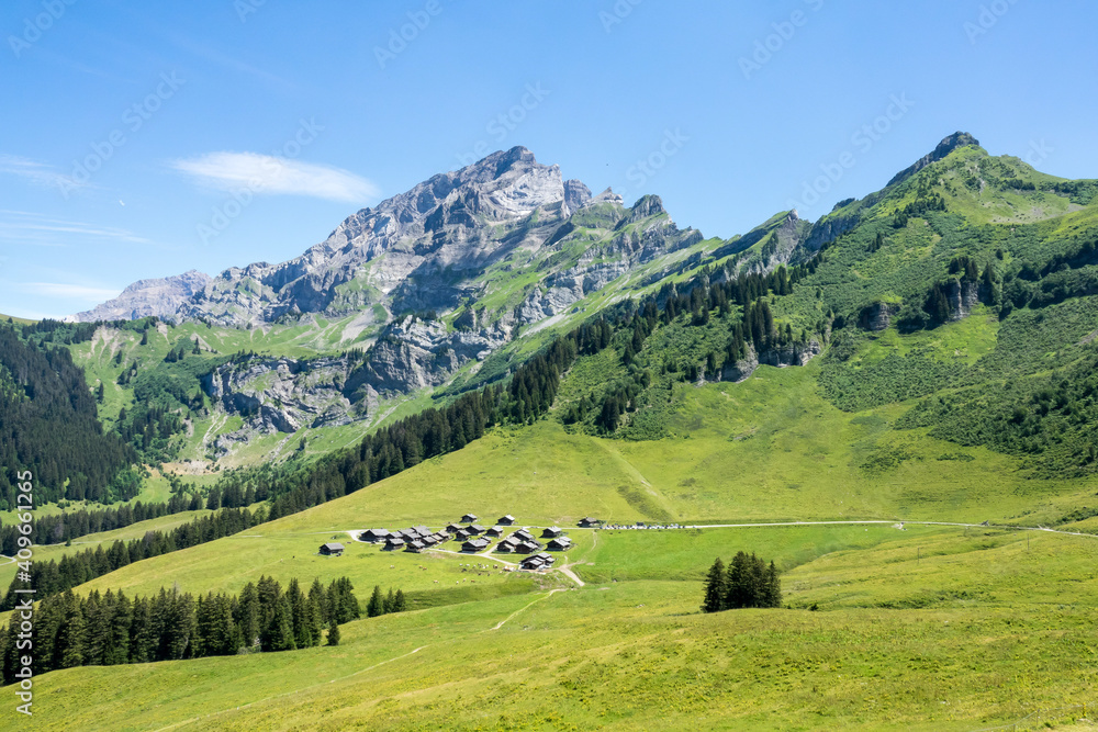 Obraz premium Alpage de Solalex au dessus de Villars, Alpes Suisse
